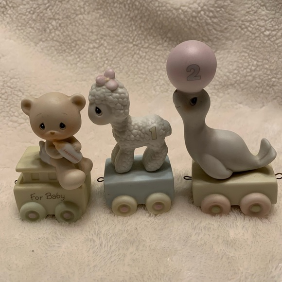 Precious Moments Birthday Series Collectables - Picture 3 of 6